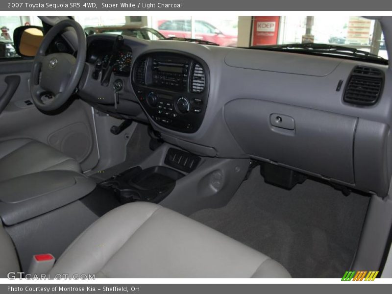 Super White / Light Charcoal 2007 Toyota Sequoia SR5 4WD