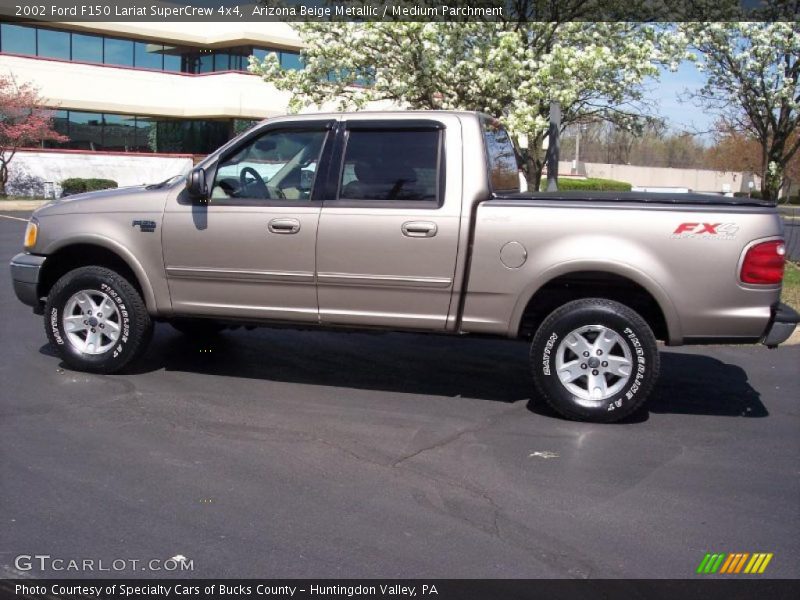 Arizona Beige Metallic / Medium Parchment 2002 Ford F150 Lariat SuperCrew 4x4