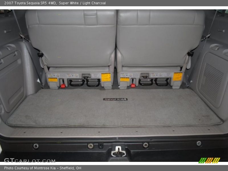 Super White / Light Charcoal 2007 Toyota Sequoia SR5 4WD