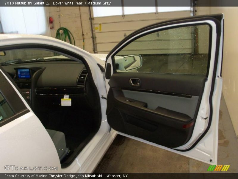 Dover White Pearl / Medium Gray 2010 Mitsubishi Galant ES