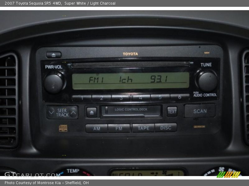 Super White / Light Charcoal 2007 Toyota Sequoia SR5 4WD