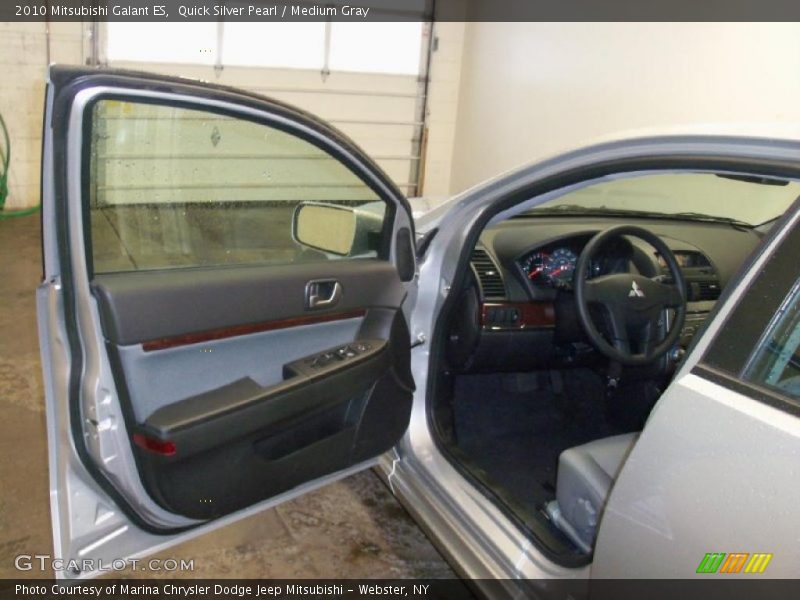 Quick Silver Pearl / Medium Gray 2010 Mitsubishi Galant ES