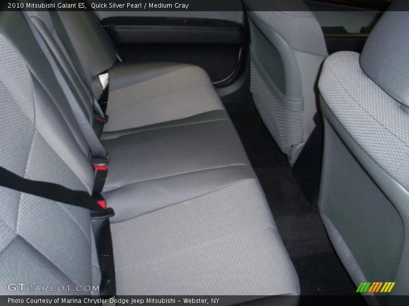 Quick Silver Pearl / Medium Gray 2010 Mitsubishi Galant ES