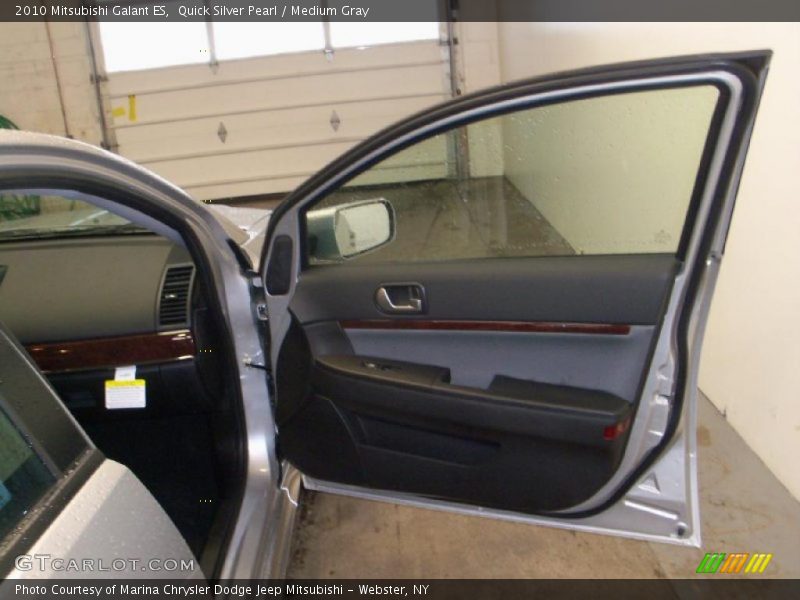 Quick Silver Pearl / Medium Gray 2010 Mitsubishi Galant ES