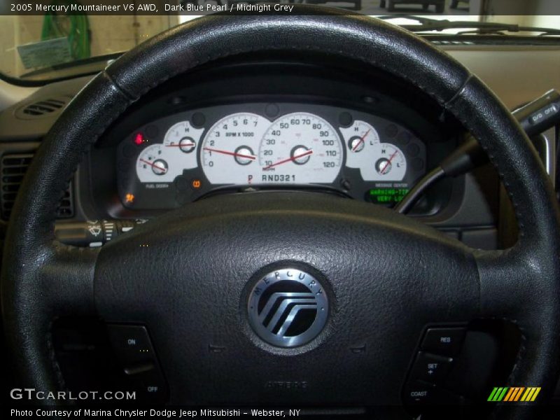 Dark Blue Pearl / Midnight Grey 2005 Mercury Mountaineer V6 AWD