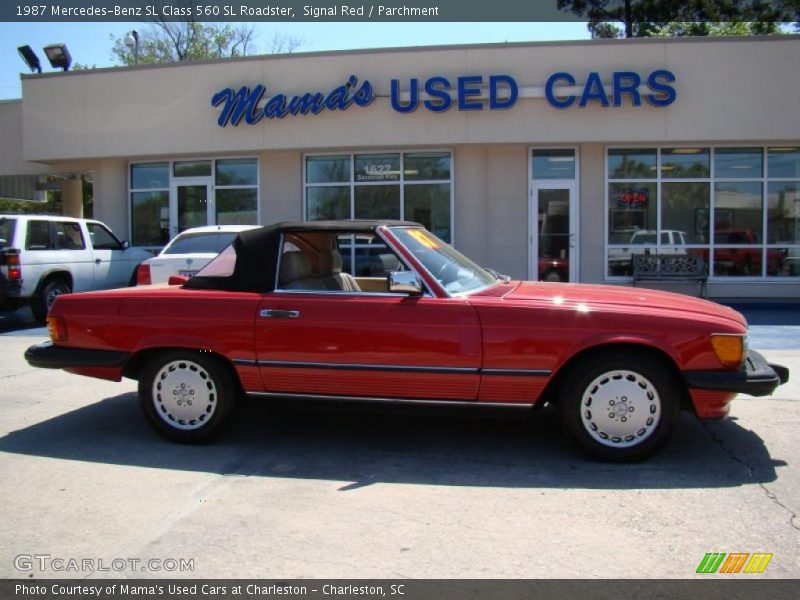 Signal Red / Parchment 1987 Mercedes-Benz SL Class 560 SL Roadster