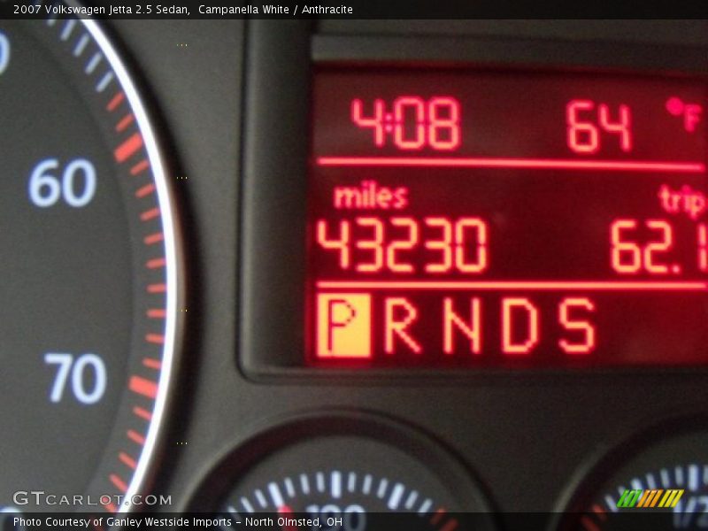 Campanella White / Anthracite 2007 Volkswagen Jetta 2.5 Sedan