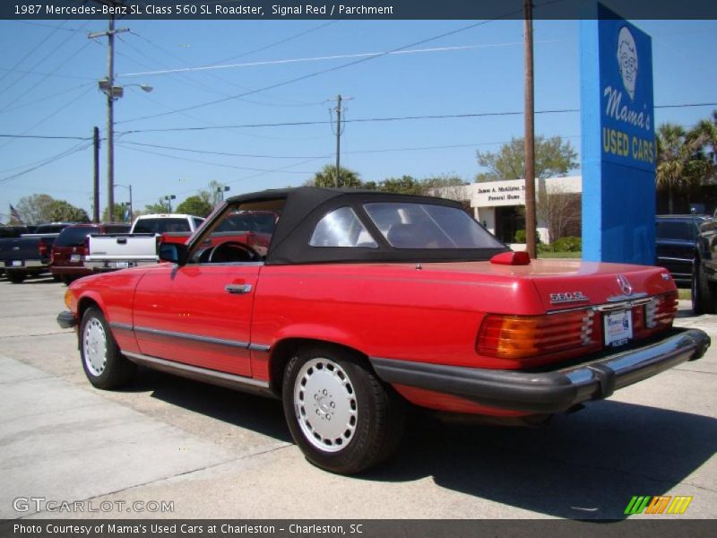 Signal Red / Parchment 1987 Mercedes-Benz SL Class 560 SL Roadster