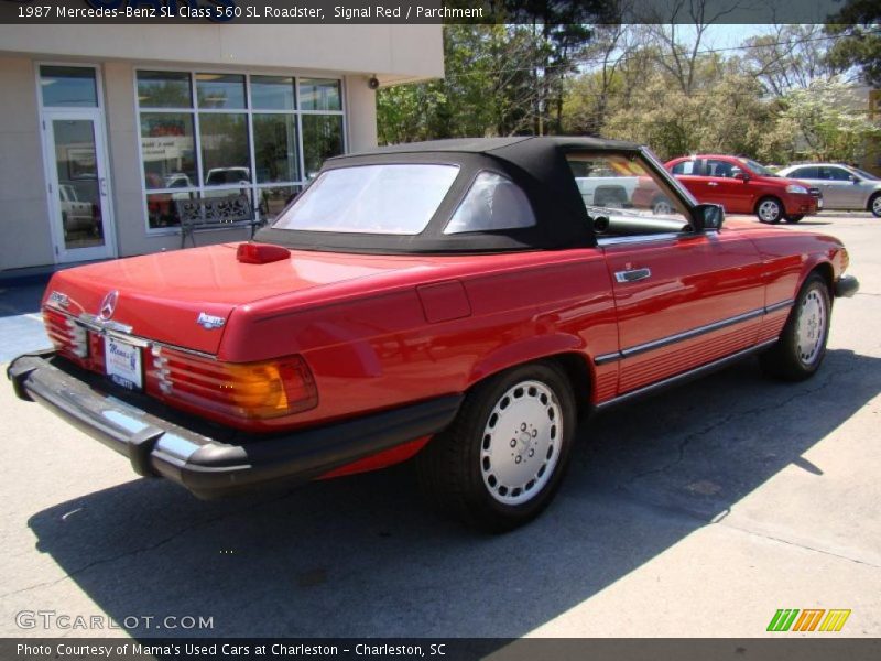 Signal Red / Parchment 1987 Mercedes-Benz SL Class 560 SL Roadster