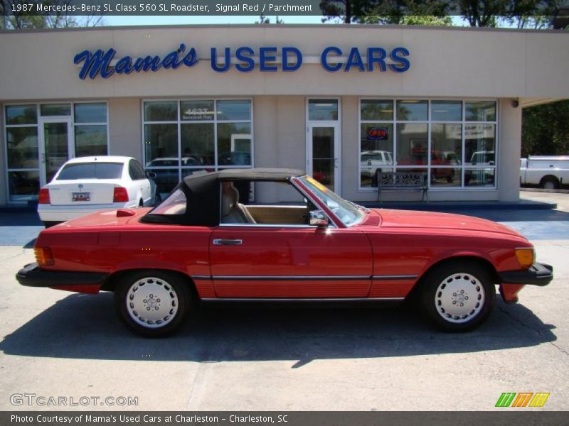 Signal Red / Parchment 1987 Mercedes-Benz SL Class 560 SL Roadster