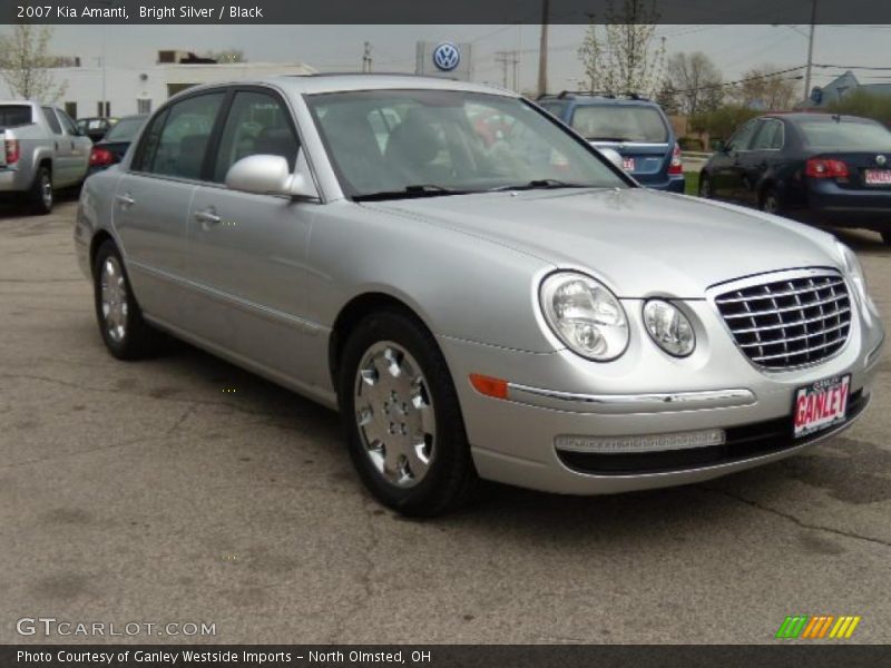Bright Silver / Black 2007 Kia Amanti