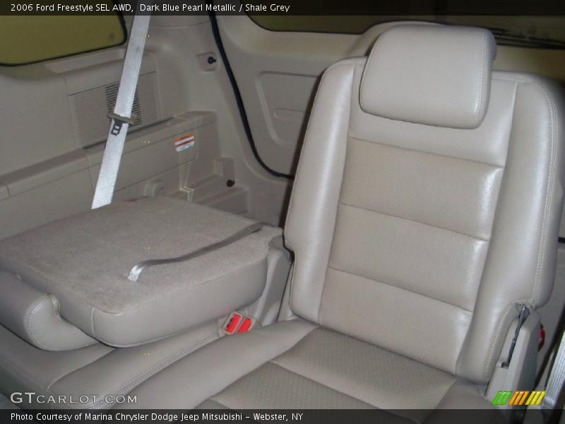 Dark Blue Pearl Metallic / Shale Grey 2006 Ford Freestyle SEL AWD