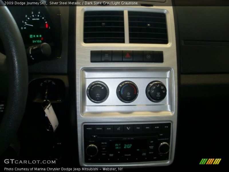 Silver Steel Metallic / Dark Slate Gray/Light Graystone 2009 Dodge Journey SXT