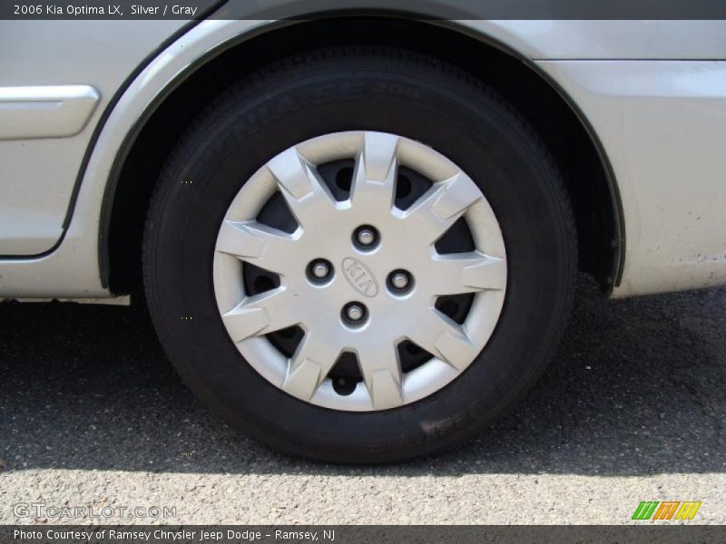 Silver / Gray 2006 Kia Optima LX