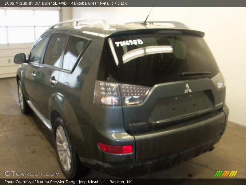 Manitoba Green Metallic / Black 2009 Mitsubishi Outlander SE 4WD