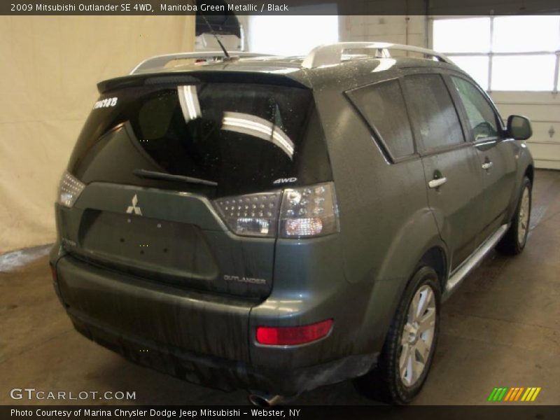 Manitoba Green Metallic / Black 2009 Mitsubishi Outlander SE 4WD