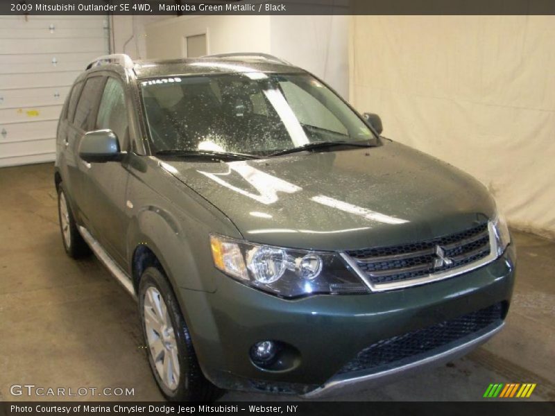 Manitoba Green Metallic / Black 2009 Mitsubishi Outlander SE 4WD