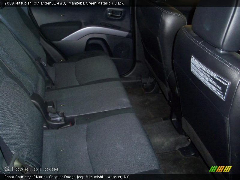Manitoba Green Metallic / Black 2009 Mitsubishi Outlander SE 4WD