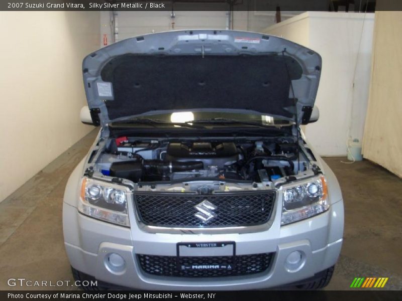 Silky Silver Metallic / Black 2007 Suzuki Grand Vitara