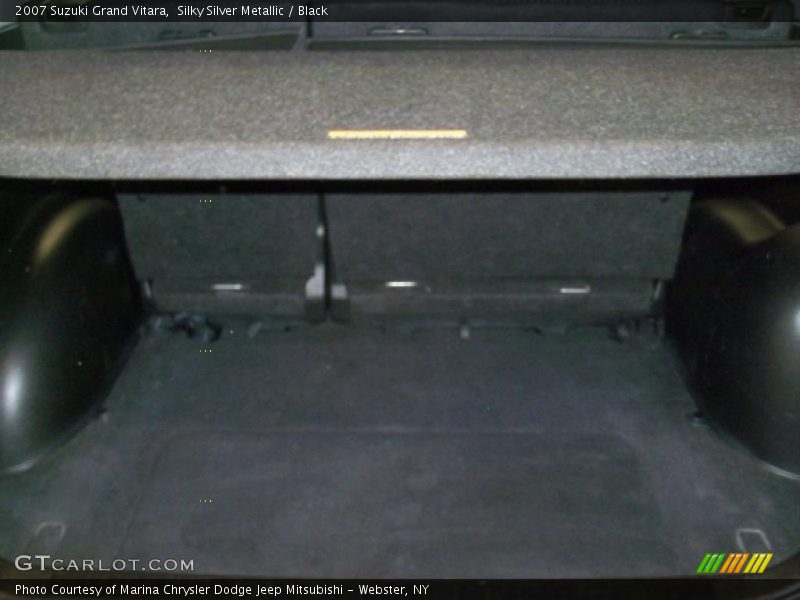 Silky Silver Metallic / Black 2007 Suzuki Grand Vitara