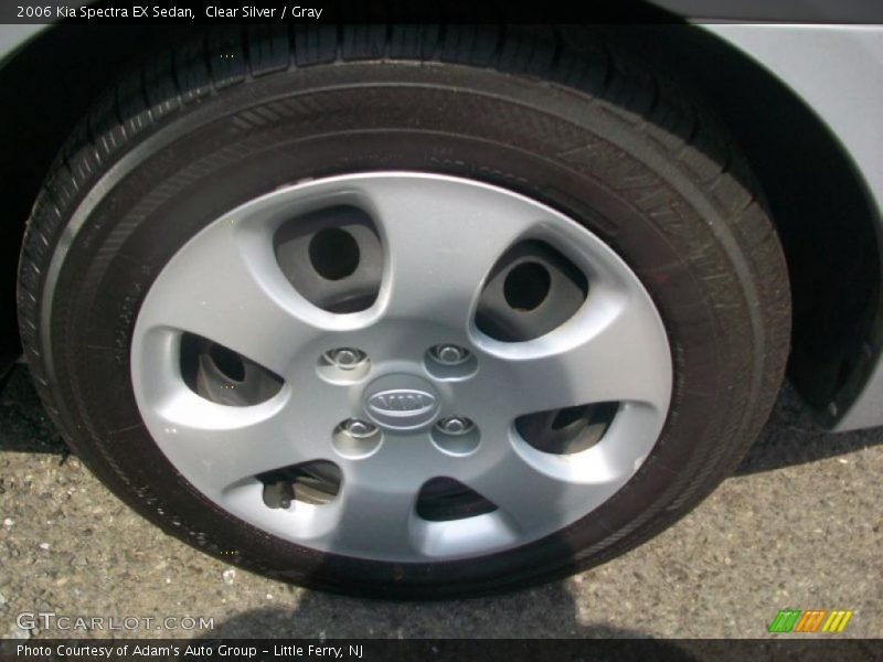 Clear Silver / Gray 2006 Kia Spectra EX Sedan