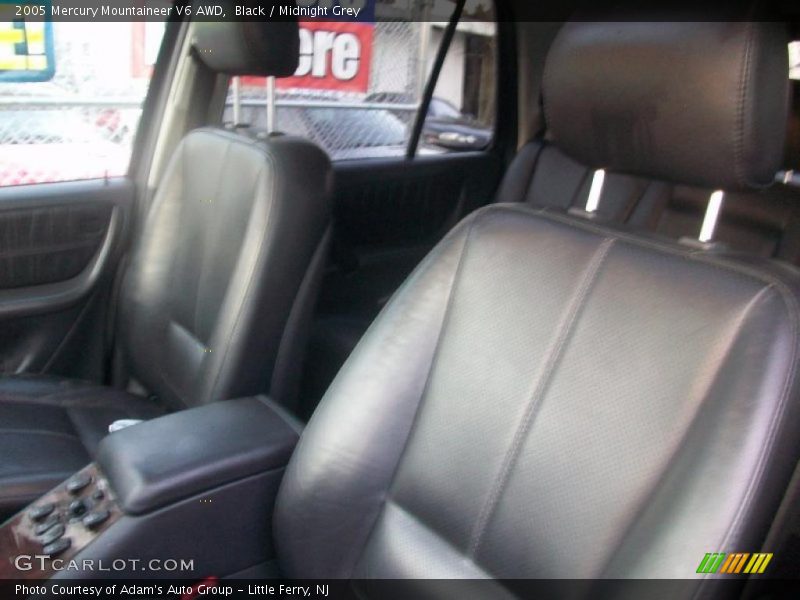 Black / Midnight Grey 2005 Mercury Mountaineer V6 AWD