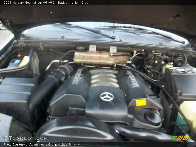 Black / Midnight Grey 2005 Mercury Mountaineer V6 AWD