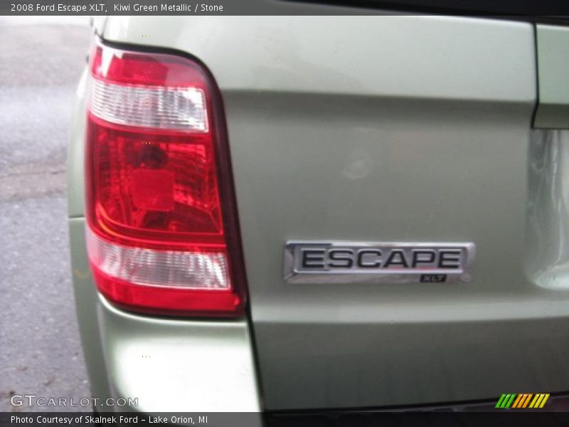 Kiwi Green Metallic / Stone 2008 Ford Escape XLT