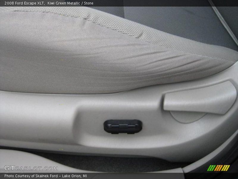 Kiwi Green Metallic / Stone 2008 Ford Escape XLT