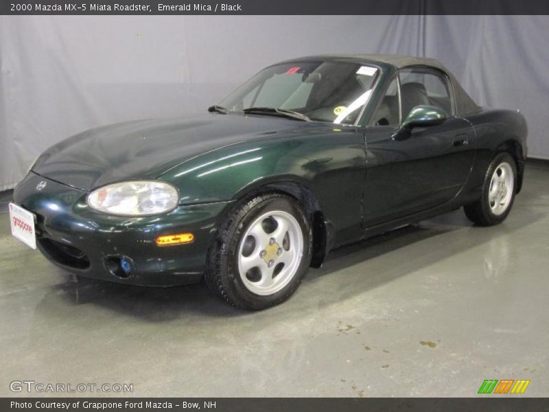 Emerald Mica / Black 2000 Mazda MX-5 Miata Roadster