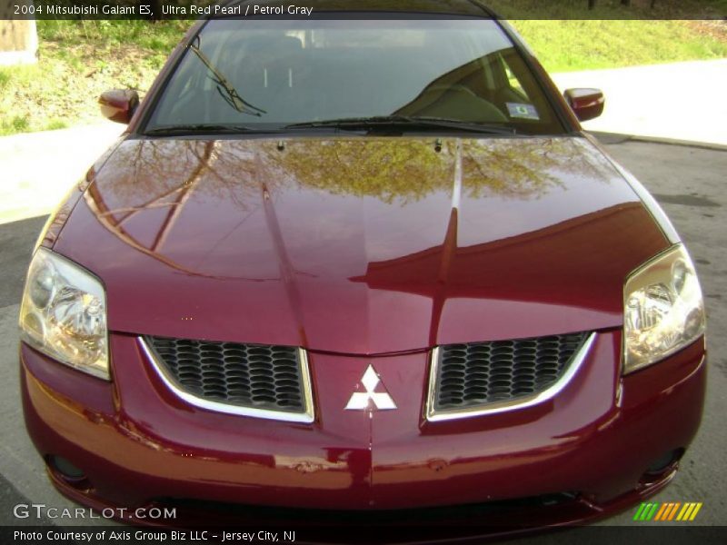 Ultra Red Pearl / Petrol Gray 2004 Mitsubishi Galant ES