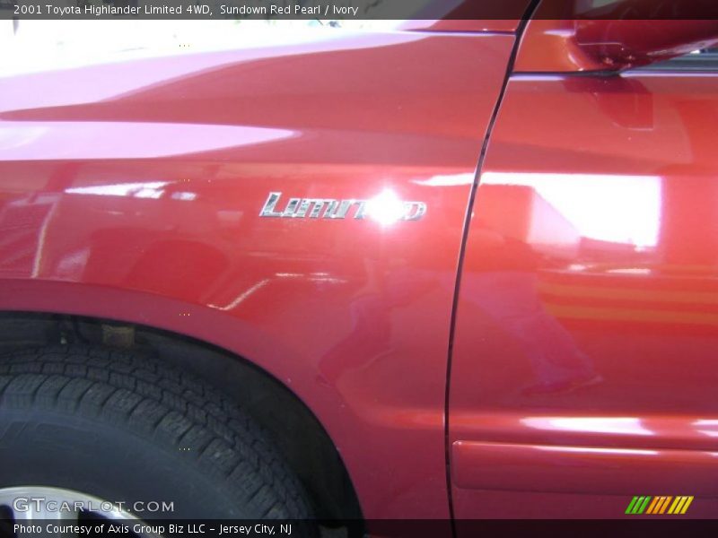Sundown Red Pearl / Ivory 2001 Toyota Highlander Limited 4WD