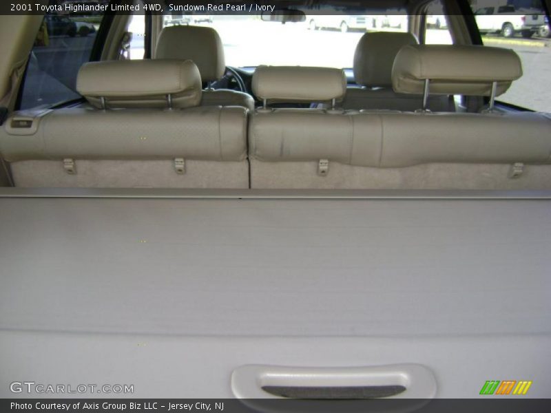 Sundown Red Pearl / Ivory 2001 Toyota Highlander Limited 4WD