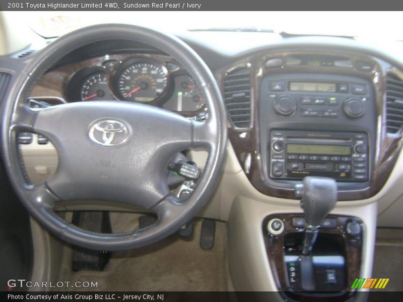 Sundown Red Pearl / Ivory 2001 Toyota Highlander Limited 4WD