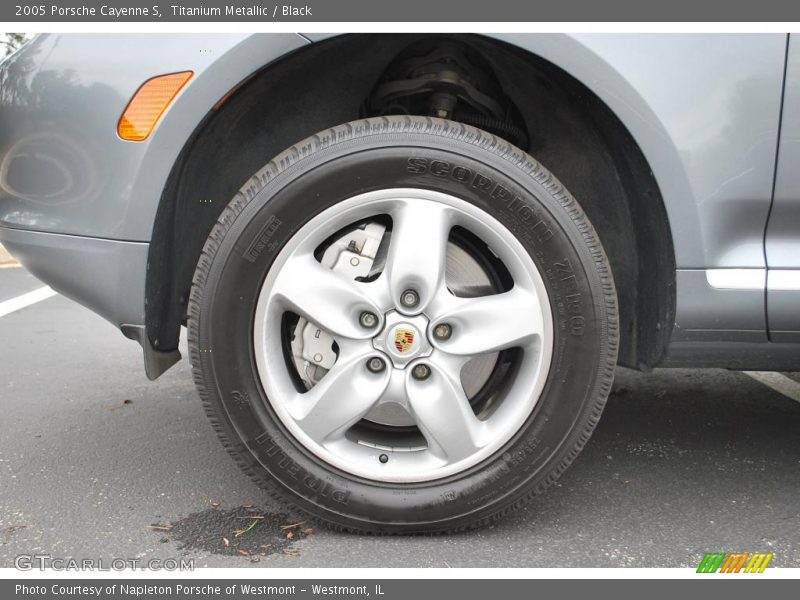 Titanium Metallic / Black 2005 Porsche Cayenne S