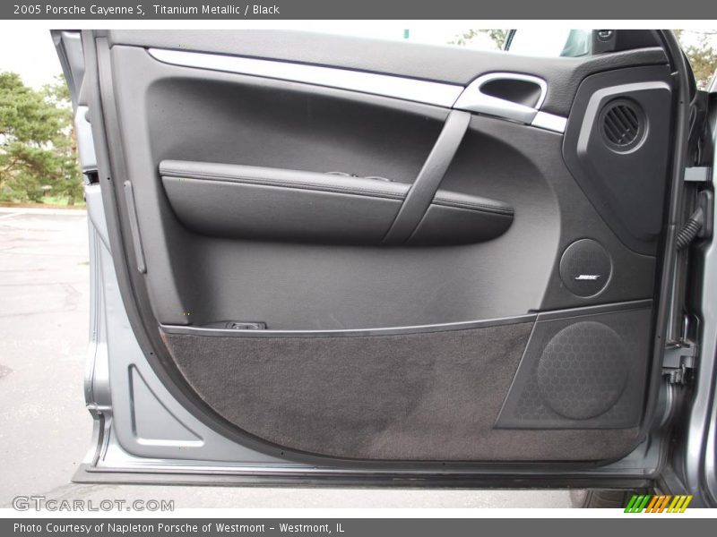 Titanium Metallic / Black 2005 Porsche Cayenne S