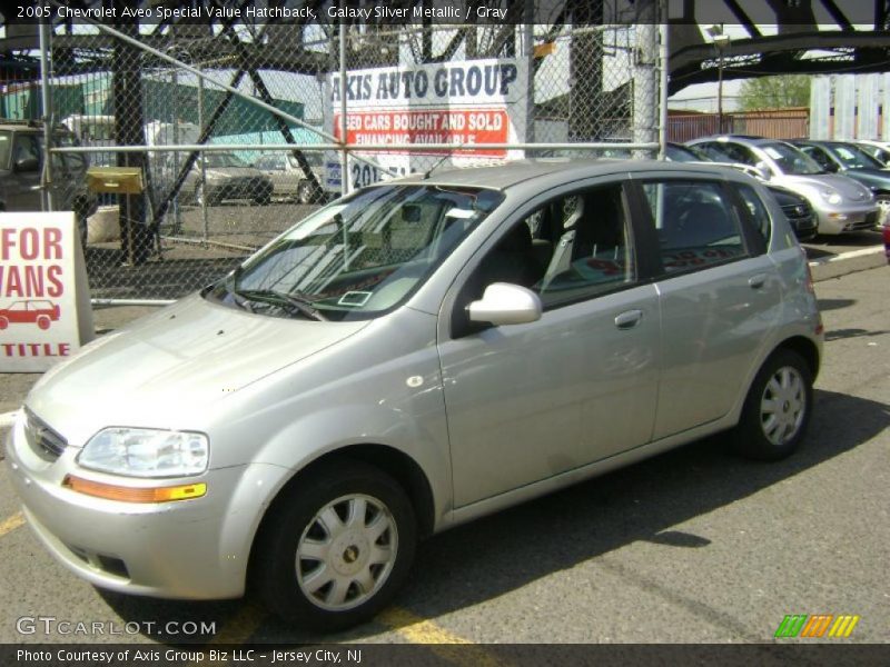 Galaxy Silver Metallic / Gray 2005 Chevrolet Aveo Special Value Hatchback
