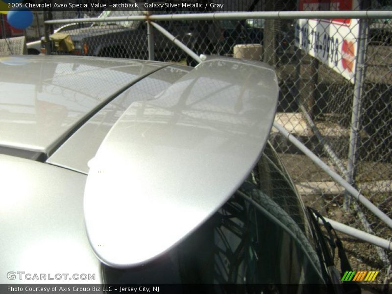 Galaxy Silver Metallic / Gray 2005 Chevrolet Aveo Special Value Hatchback