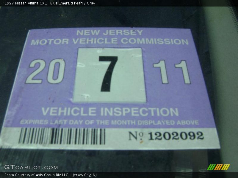 Blue Emerald Pearl / Gray 1997 Nissan Altima GXE