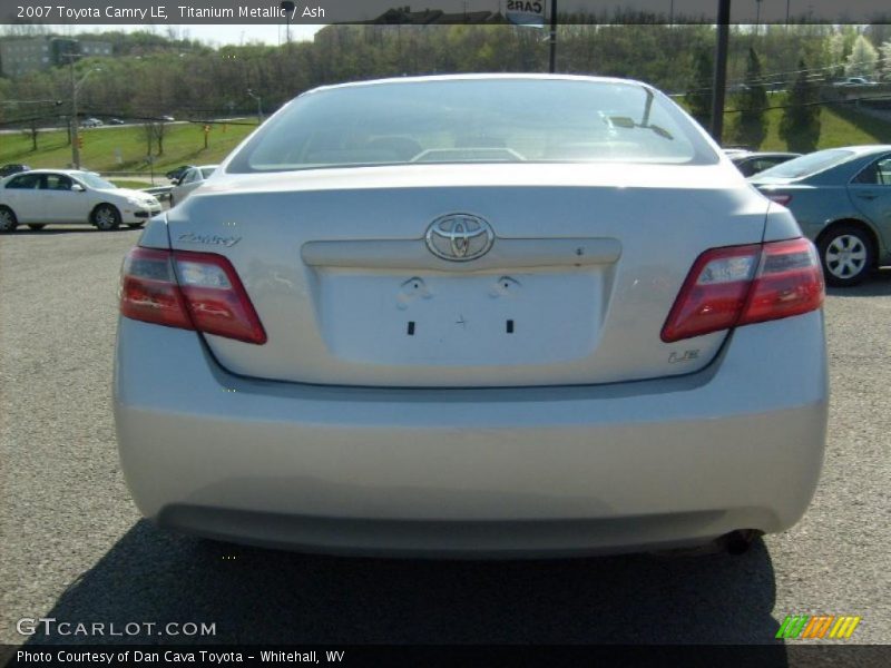Titanium Metallic / Ash 2007 Toyota Camry LE