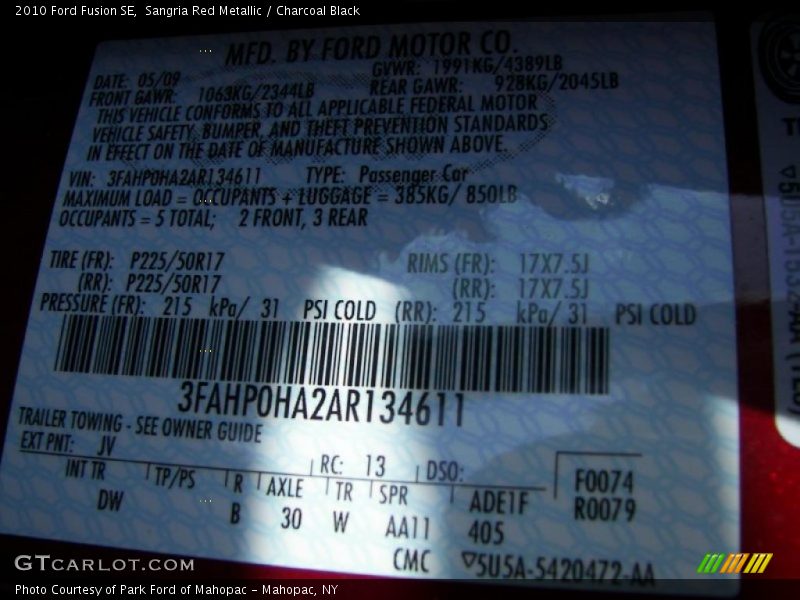 Sangria Red Metallic / Charcoal Black 2010 Ford Fusion SE