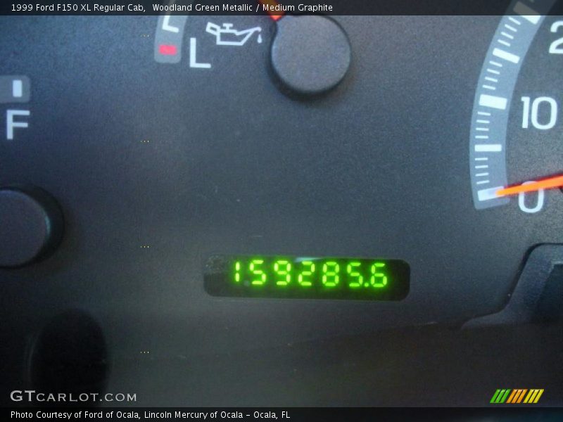 Woodland Green Metallic / Medium Graphite 1999 Ford F150 XL Regular Cab