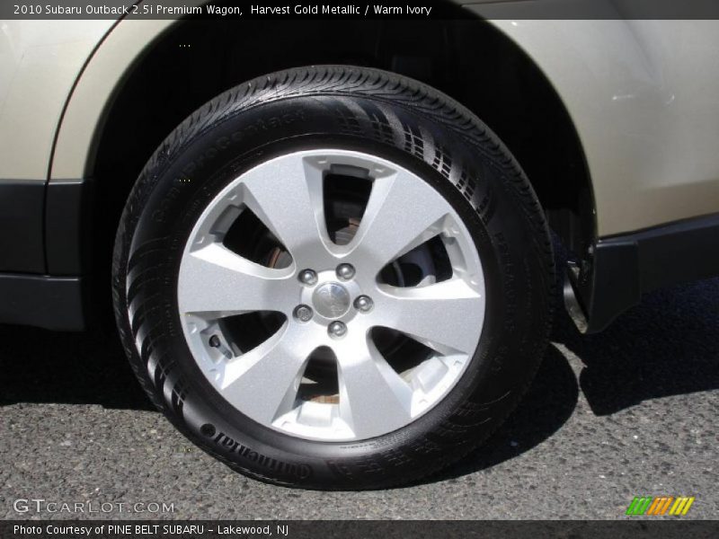 Harvest Gold Metallic / Warm Ivory 2010 Subaru Outback 2.5i Premium Wagon