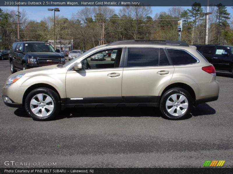 Harvest Gold Metallic / Warm Ivory 2010 Subaru Outback 2.5i Premium Wagon
