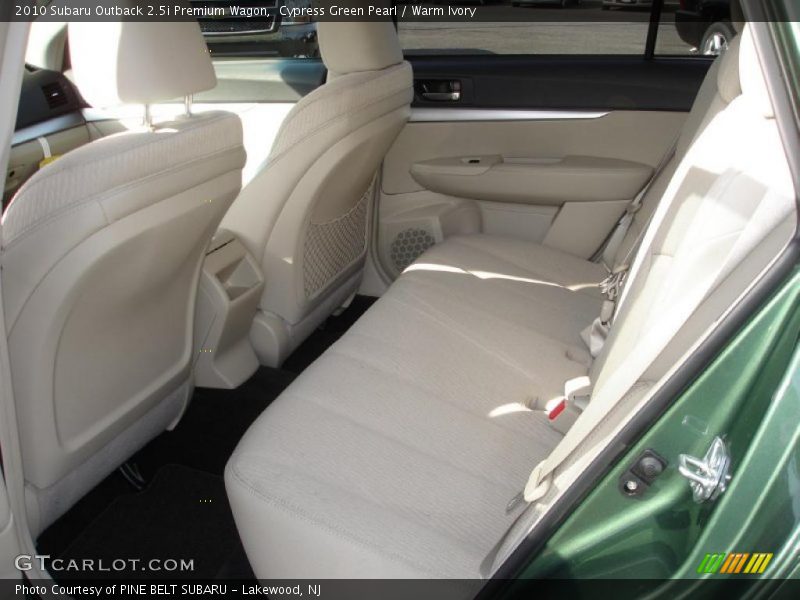 Cypress Green Pearl / Warm Ivory 2010 Subaru Outback 2.5i Premium Wagon