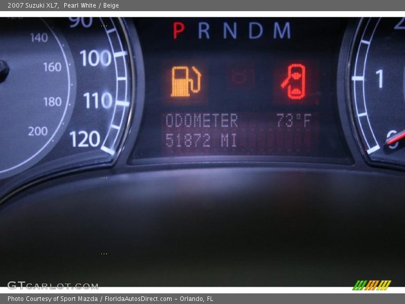 Pearl White / Beige 2007 Suzuki XL7