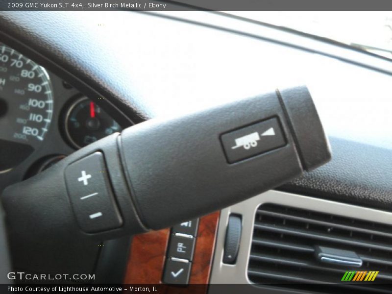 Silver Birch Metallic / Ebony 2009 GMC Yukon SLT 4x4