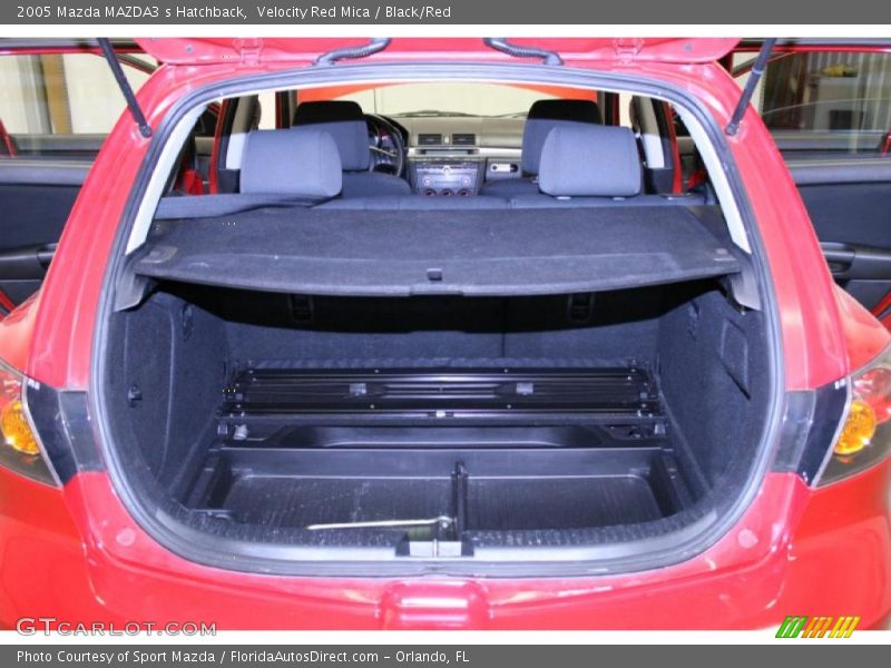 Velocity Red Mica / Black/Red 2005 Mazda MAZDA3 s Hatchback