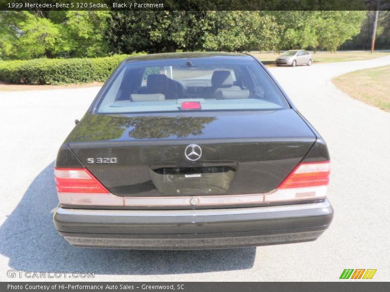 Black / Parchment 1999 Mercedes-Benz S 320 Sedan