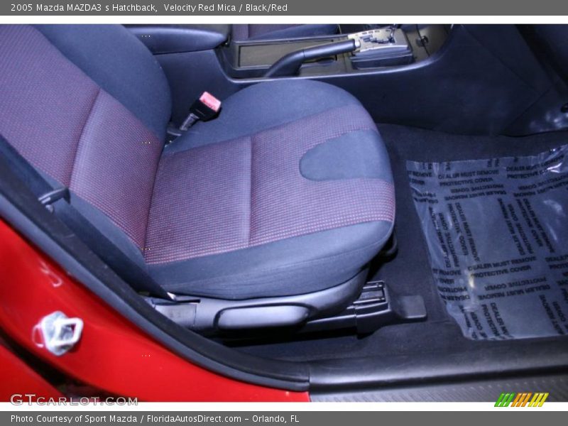 Velocity Red Mica / Black/Red 2005 Mazda MAZDA3 s Hatchback